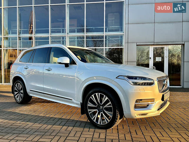 Белый Вольво ХС90, объемом двигателя 1.97 л и пробегом 85 тыс. км за 47800 $, фото 4 на Automoto.ua