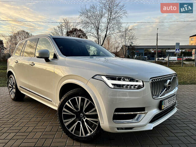 Белый Вольво ХС90, объемом двигателя 1.97 л и пробегом 85 тыс. км за 47800 $, фото 2 на Automoto.ua