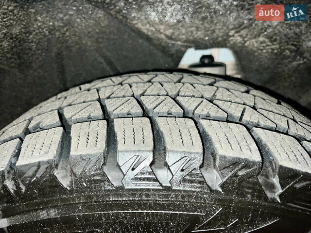 Белый Вольво ХС90, объемом двигателя 1.97 л и пробегом 85 тыс. км за 47800 $, фото 28 на Automoto.ua