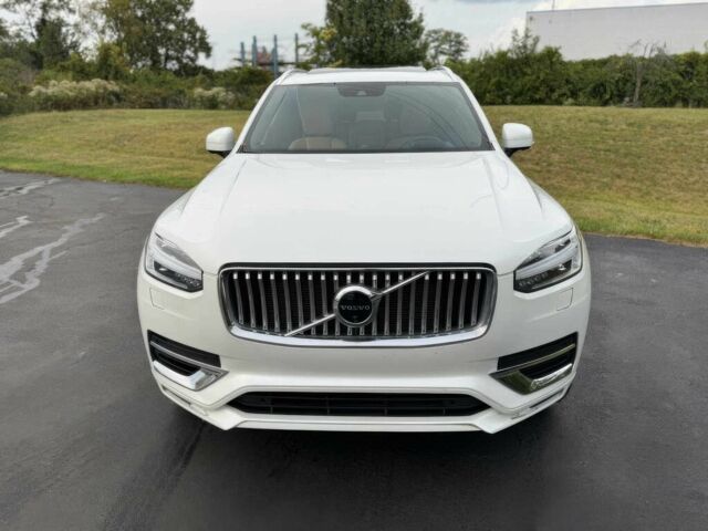 Белый Вольво ХС90, объемом двигателя 2 л и пробегом 30 тыс. км за 12300 $, фото 1 на Automoto.ua