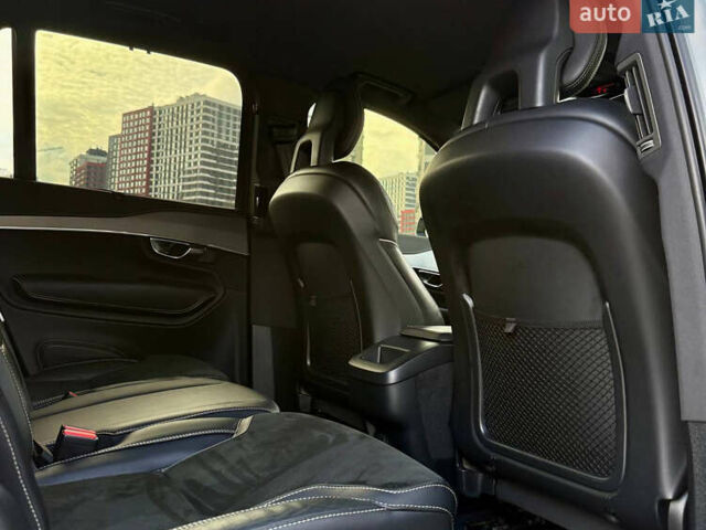 Вольво ХС90 2021 в Киеве на Automoto.ua Белый Вольво ХС90, объемом двигателя 2 л и пробегом 57 тыс. км за 45500 $, фото 35 на Automoto.ua