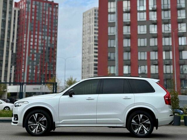 Вольво ХС90 2021 в Киеве на Automoto.ua Белый Вольво ХС90, объемом двигателя 2 л и пробегом 57 тыс. км за 45500 $, фото 2 на Automoto.ua