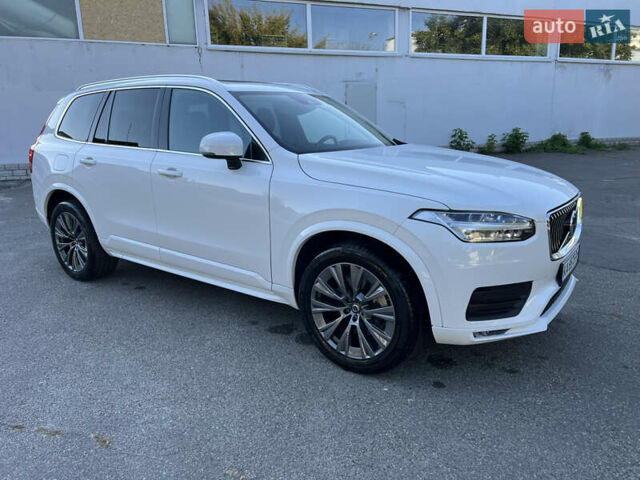 Белый Вольво ХС90, объемом двигателя 2 л и пробегом 21 тыс. км за 33000 $, фото 3 на Automoto.ua