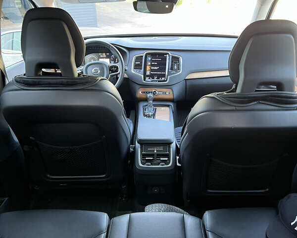 Белый Вольво ХС90, объемом двигателя 2 л и пробегом 21 тыс. км за 33000 $, фото 11 на Automoto.ua