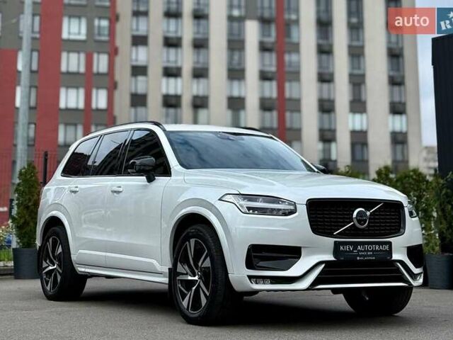 Вольво ХС90 2021 в Киеве на Automoto.ua Белый Вольво ХС90, объемом двигателя 2 л и пробегом 57 тыс. км за 45500 $, фото 3 на Automoto.ua