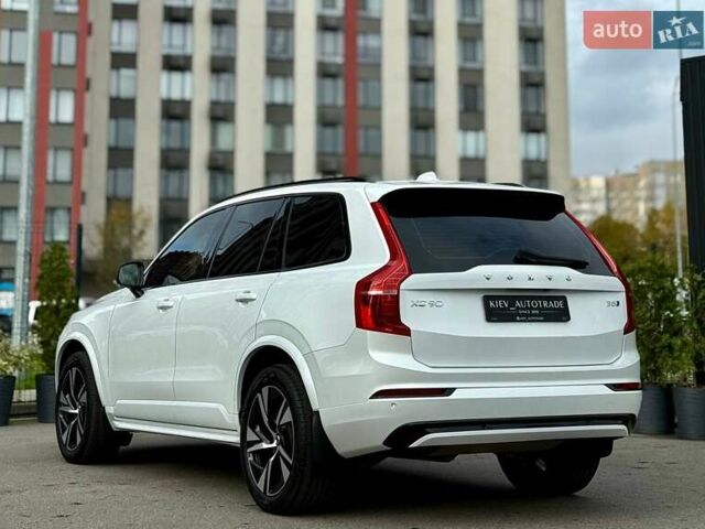 Вольво ХС90 2021 в Киеве на Automoto.ua Белый Вольво ХС90, объемом двигателя 2 л и пробегом 57 тыс. км за 45500 $, фото 16 на Automoto.ua