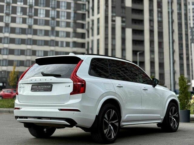 Вольво ХС90 2021 в Киеве на Automoto.ua Белый Вольво ХС90, объемом двигателя 2 л и пробегом 57 тыс. км за 45500 $, фото 9 на Automoto.ua