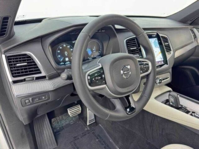 Белый Вольво ХС90, объемом двигателя 2 л и пробегом 54 тыс. км за 29900 $, фото 11 на Automoto.ua