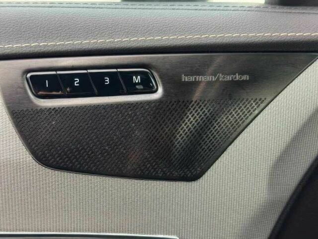 Белый Вольво ХС90, объемом двигателя 2 л и пробегом 54 тыс. км за 29900 $, фото 14 на Automoto.ua