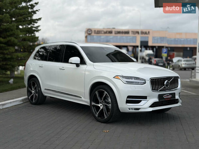 Белый Вольво ХС90, объемом двигателя 2 л и пробегом 77 тыс. км за 44000 $, фото 2 на Automoto.ua