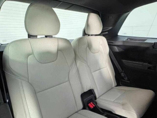 Белый Вольво ХС90, объемом двигателя 2 л и пробегом 54 тыс. км за 29900 $, фото 17 на Automoto.ua