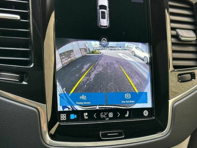 Білий Вольво ХС90, об'ємом двигуна 2 л та пробігом 19 тис. км за 18700 $, фото 11 на Automoto.ua