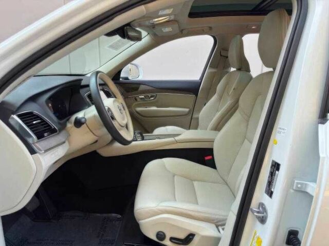 Білий Вольво ХС90, об'ємом двигуна 2 л та пробігом 28 тис. км за 15400 $, фото 11 на Automoto.ua