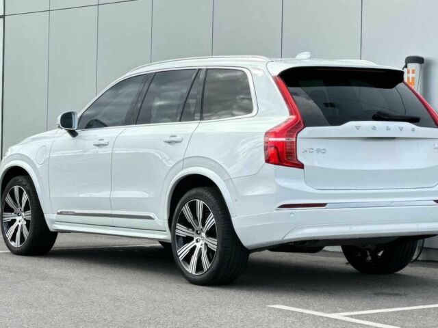 Білий Вольво ХС90, об'ємом двигуна 2 л та пробігом 19 тис. км за 18700 $, фото 3 на Automoto.ua