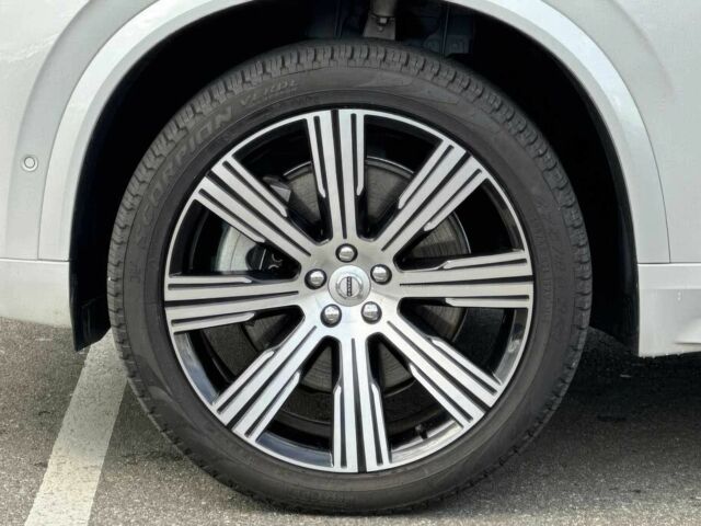 Білий Вольво ХС90, об'ємом двигуна 2 л та пробігом 19 тис. км за 18700 $, фото 14 на Automoto.ua