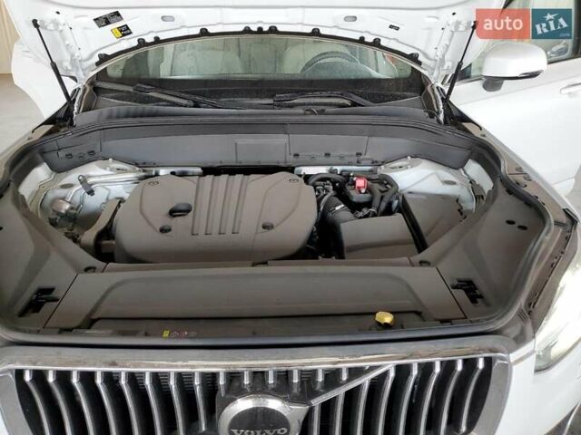 Белый Вольво ХС90, объемом двигателя 1.97 л и пробегом 8 тыс. км за 17600 $, фото 10 на Automoto.ua