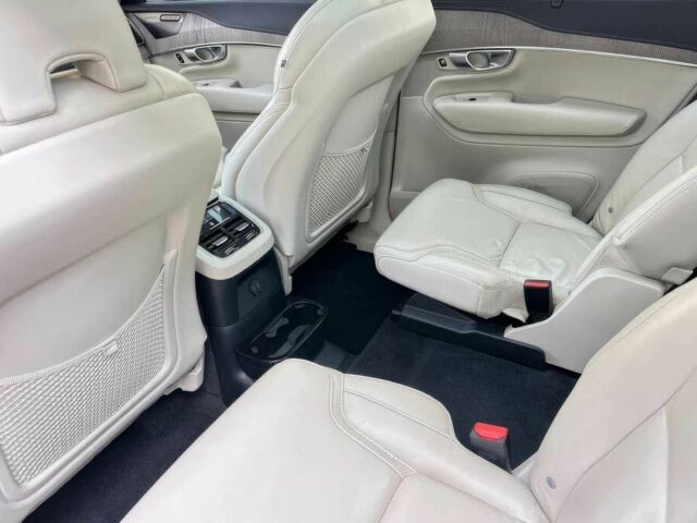 Білий Вольво ХС90, об'ємом двигуна 2 л та пробігом 19 тис. км за 18700 $, фото 13 на Automoto.ua