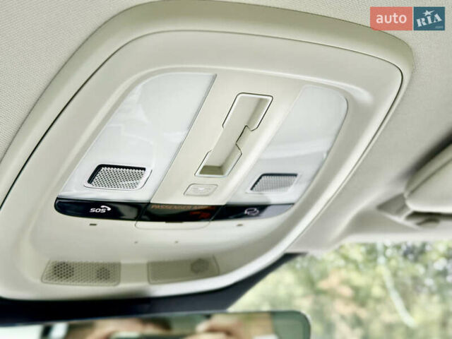 Белый Вольво ХС90, объемом двигателя 1.97 л и пробегом 9 тыс. км за 53999 $, фото 106 на Automoto.ua