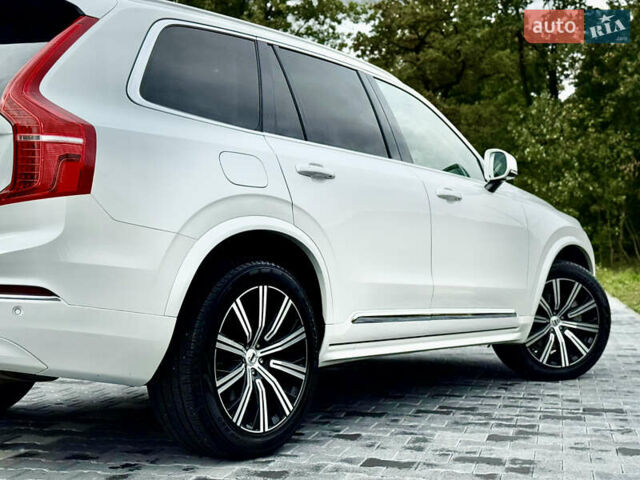 Белый Вольво ХС90, объемом двигателя 1.97 л и пробегом 9 тыс. км за 53999 $, фото 37 на Automoto.ua