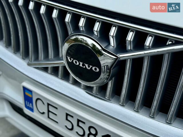 Белый Вольво ХС90, объемом двигателя 1.97 л и пробегом 9 тыс. км за 53999 $, фото 61 на Automoto.ua