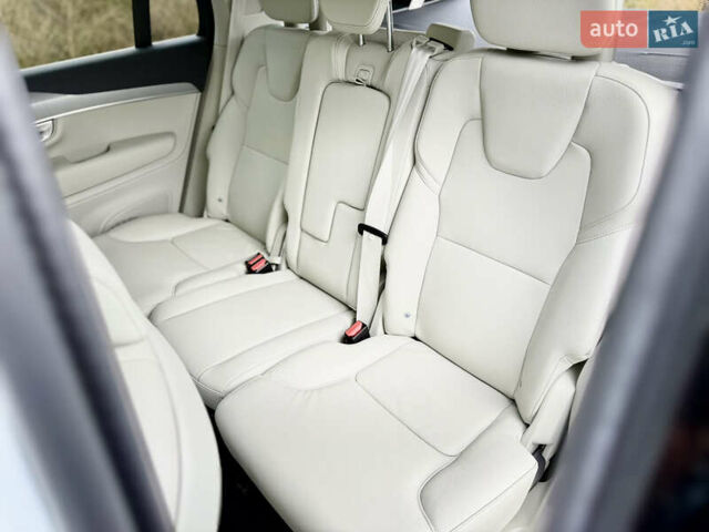 Белый Вольво ХС90, объемом двигателя 1.97 л и пробегом 9 тыс. км за 53999 $, фото 78 на Automoto.ua