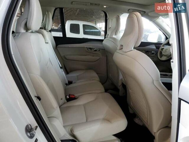 Вольво ХС90 2023 в Львове на Automoto.ua Белый Вольво ХС90, объемом двигателя 1.97 л и пробегом 8 тыс. км за 17800 $, фото 9 на Automoto.ua