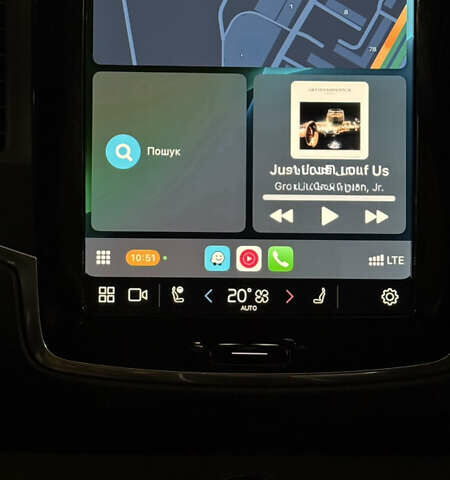 Белый Вольво ХС90, объемом двигателя 1.97 л и пробегом 15 тыс. км за 59999 $, фото 10 на Automoto.ua