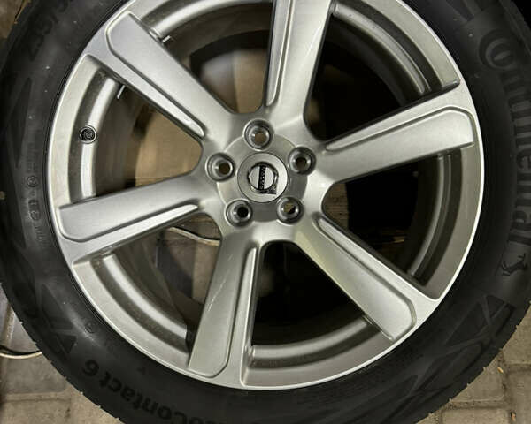 Белый Вольво ХС90, объемом двигателя 1.97 л и пробегом 9 тыс. км за 59999 $, фото 9 на Automoto.ua