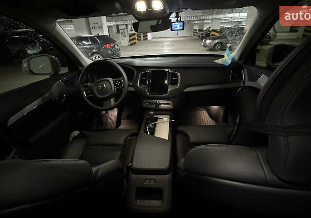 Белый Вольво ХС90, объемом двигателя 1.97 л и пробегом 15 тыс. км за 59999 $, фото 7 на Automoto.ua