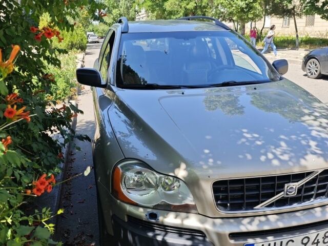 Бежевый Вольво ХС90, объемом двигателя 2.4 л и пробегом 475 тыс. км за 4731 $, фото 4 на Automoto.ua