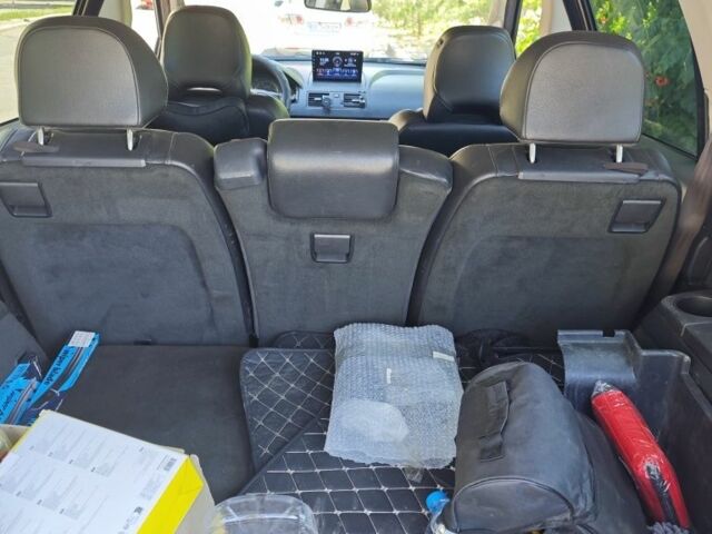 Бежевый Вольво ХС90, объемом двигателя 2.4 л и пробегом 475 тыс. км за 4731 $, фото 6 на Automoto.ua