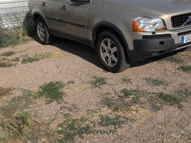 Бежевый Вольво ХС90, объемом двигателя 2.4 л и пробегом 475 тыс. км за 4731 $, фото 1 на Automoto.ua