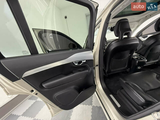 Вольво ХС90 2015 у Трускавце на Automoto.ua Бежевий Вольво ХС90, об'ємом двигуна 2 л та пробігом 136 тис. км за 21999 $, фото 42 на Automoto.ua