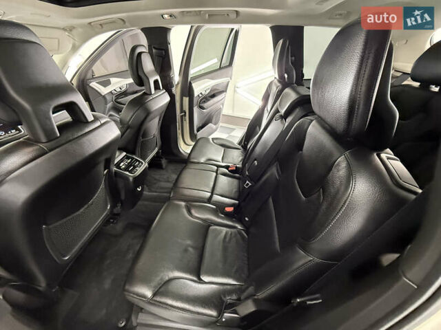 Вольво ХС90 2015 у Трускавце на Automoto.ua Бежевий Вольво ХС90, об'ємом двигуна 2 л та пробігом 136 тис. км за 21999 $, фото 46 на Automoto.ua