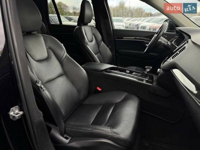 Бежевый Вольво ХС90, объемом двигателя 1.97 л и пробегом 340 тыс. км за 16900 $, фото 56 на Automoto.ua