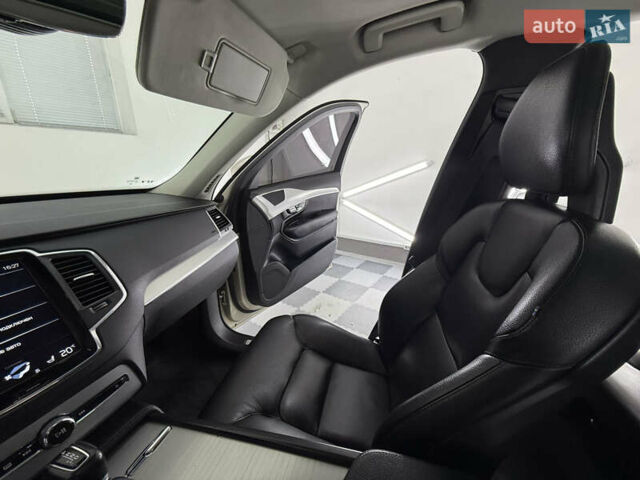 Вольво ХС90 2015 у Трускавце на Automoto.ua Бежевий Вольво ХС90, об'ємом двигуна 2 л та пробігом 136 тис. км за 21999 $, фото 56 на Automoto.ua