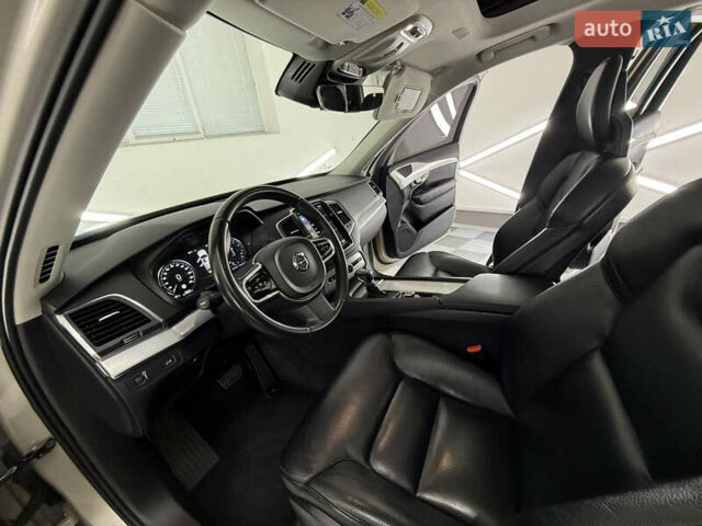 Вольво ХС90 2015 в Трускавце на Automoto.ua Бежевый Вольво ХС90, объемом двигателя 1.97 л и пробегом 135 тыс. км за 22999 $, фото 57 на Automoto.ua