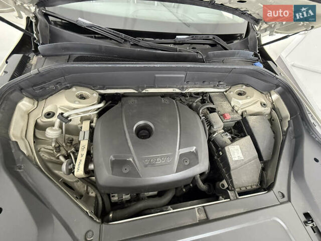 Вольво ХС90 2015 в Трускавце на Automoto.ua Бежевый Вольво ХС90, объемом двигателя 1.97 л и пробегом 135 тыс. км за 22999 $, фото 61 на Automoto.ua