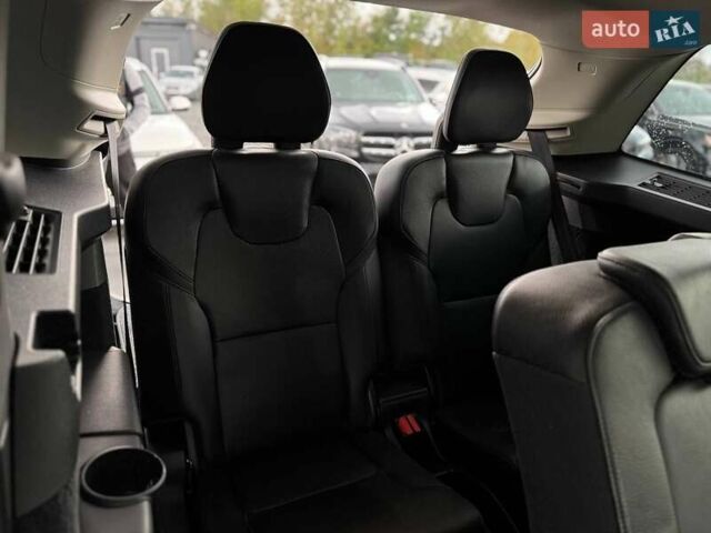 Бежевый Вольво ХС90, объемом двигателя 1.97 л и пробегом 340 тыс. км за 16900 $, фото 50 на Automoto.ua