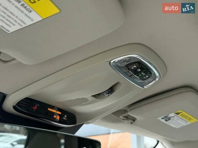 Бежевий Вольво ХС90, об'ємом двигуна 1.97 л та пробігом 142 тис. км за 26900 $, фото 33 на Automoto.ua