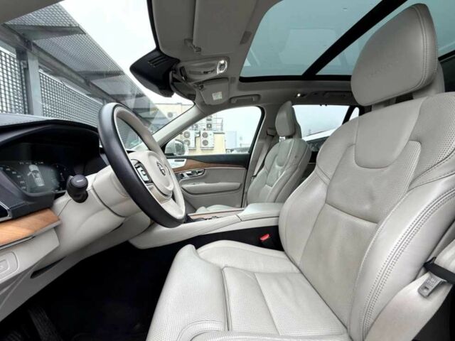 Бежевый Вольво ХС90, объемом двигателя 2 л и пробегом 108 тыс. км за 19900 $, фото 18 на Automoto.ua