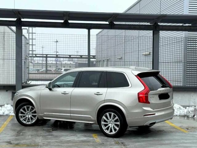 Бежевый Вольво ХС90, объемом двигателя 2 л и пробегом 108 тыс. км за 19900 $, фото 13 на Automoto.ua