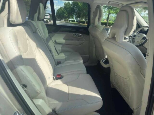 Бежевий Вольво ХС90, об'ємом двигуна 2 л та пробігом 40 тис. км за 7500 $, фото 11 на Automoto.ua