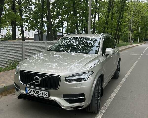 Бежевый Вольво ХС90, объемом двигателя 1.97 л и пробегом 155 тыс. км за 34000 $, фото 8 на Automoto.ua