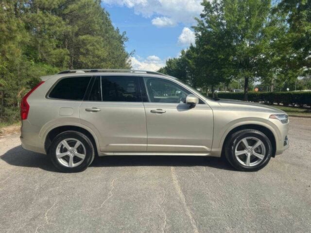 Бежевий Вольво ХС90, об'ємом двигуна 2 л та пробігом 40 тис. км за 7500 $, фото 4 на Automoto.ua