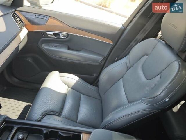 Бежевый Вольво ХС90, объемом двигателя 1.97 л и пробегом 162 тыс. км за 29999 $, фото 53 на Automoto.ua