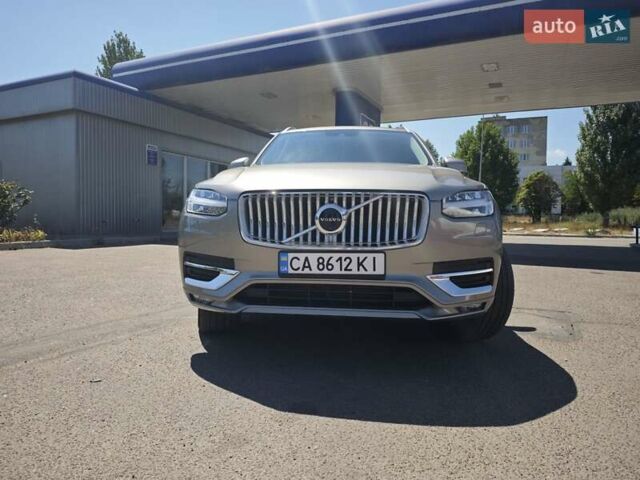 Бежевый Вольво ХС90, объемом двигателя 1.97 л и пробегом 162 тыс. км за 29999 $, фото 4 на Automoto.ua