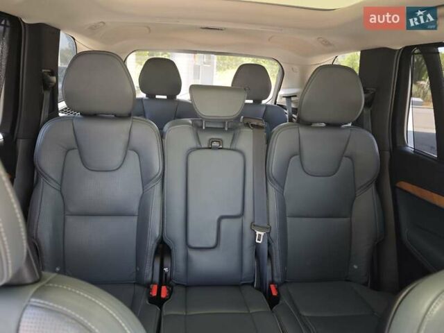 Бежевый Вольво ХС90, объемом двигателя 1.97 л и пробегом 162 тыс. км за 29999 $, фото 75 на Automoto.ua