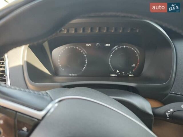 Бежевый Вольво ХС90, объемом двигателя 1.97 л и пробегом 162 тыс. км за 29999 $, фото 39 на Automoto.ua