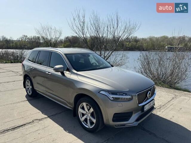 Бежевий Вольво ХС90, об'ємом двигуна 1.97 л та пробігом 139 тис. км за 38999 $, фото 18 на Automoto.ua